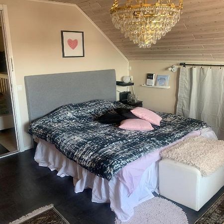 Charming Room With Big Bed Luleå Dış mekan fotoğraf
